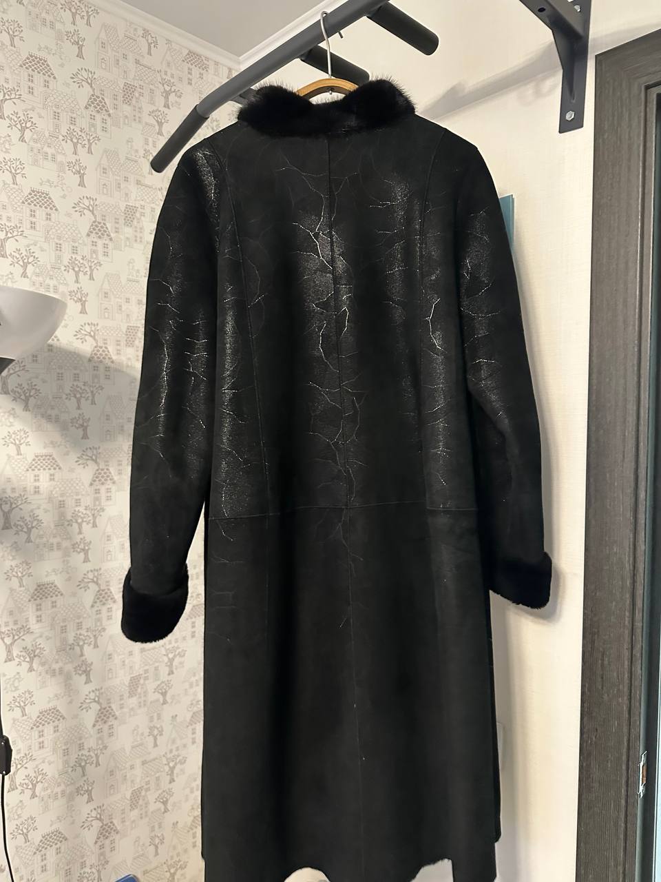 Продам Дубленку Mefi - Одежда в Тюмень