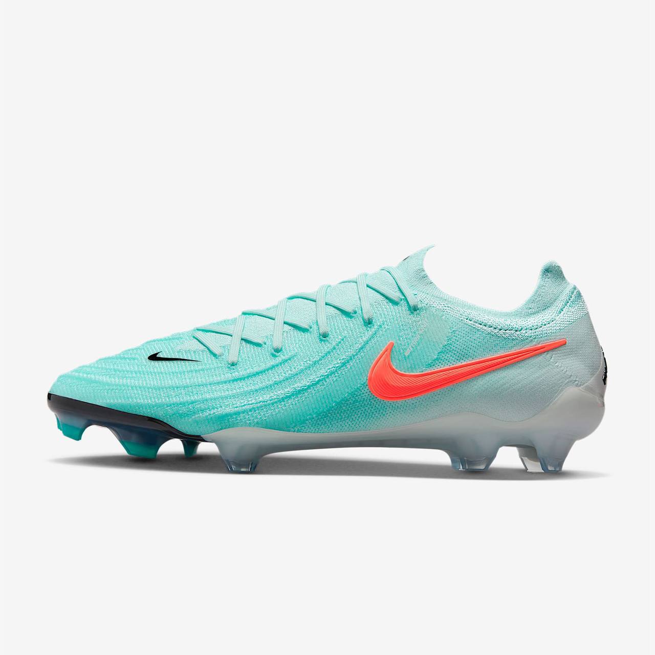 Продажа бутс для футбола - Хобби и отдых в Тюмень