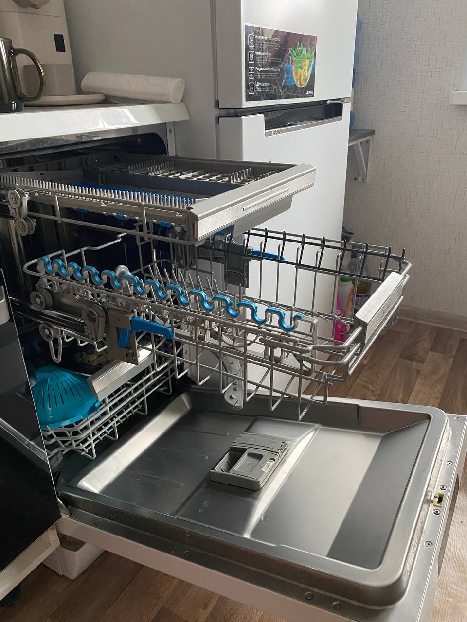 Продам посудомоечную машину - Для дома и дачи в Барнаул