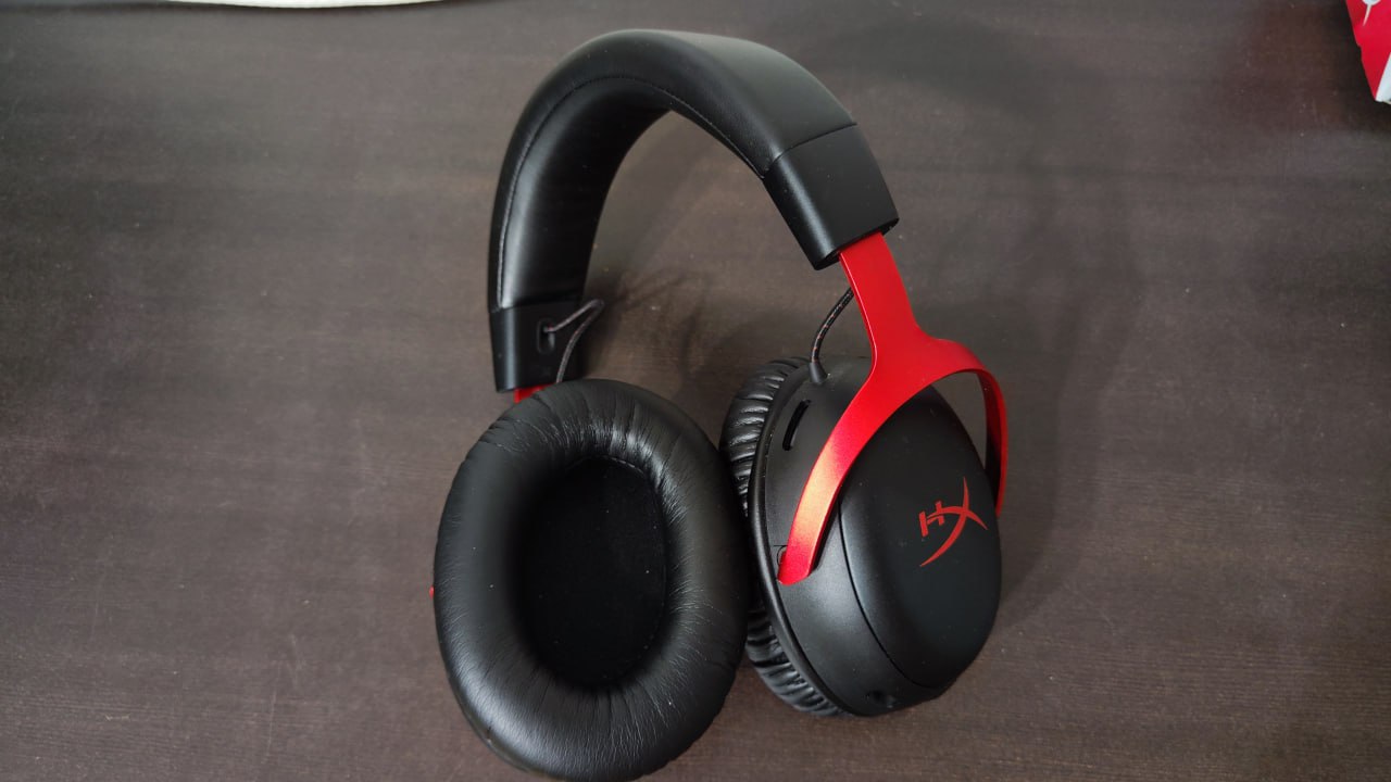 Продажа игровой гарнитуры HyperX Cloud III Wireless - Электроника в Владимир