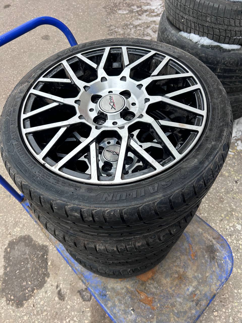 Продажа дисков и шин 195/45 r16 - частное объявление в Владимир