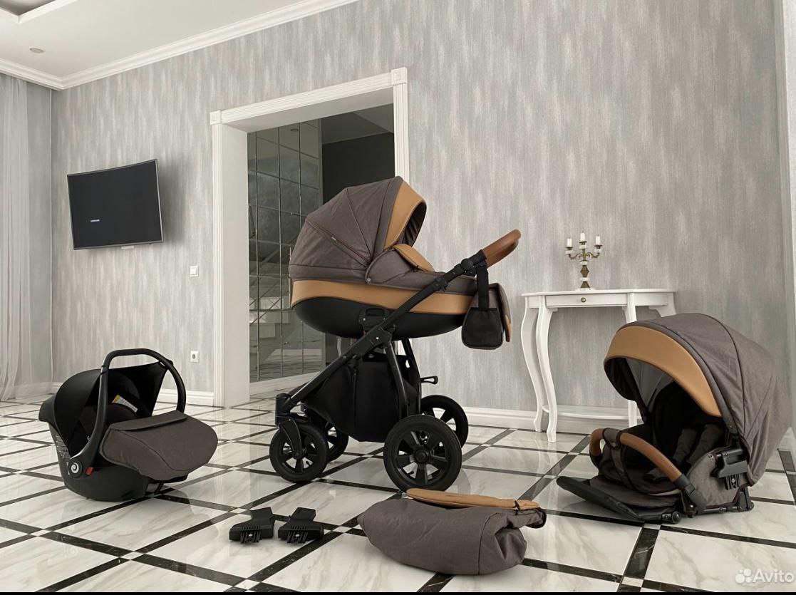 Продам коляску 3 в 1 - Товары для детей в Владивосток
