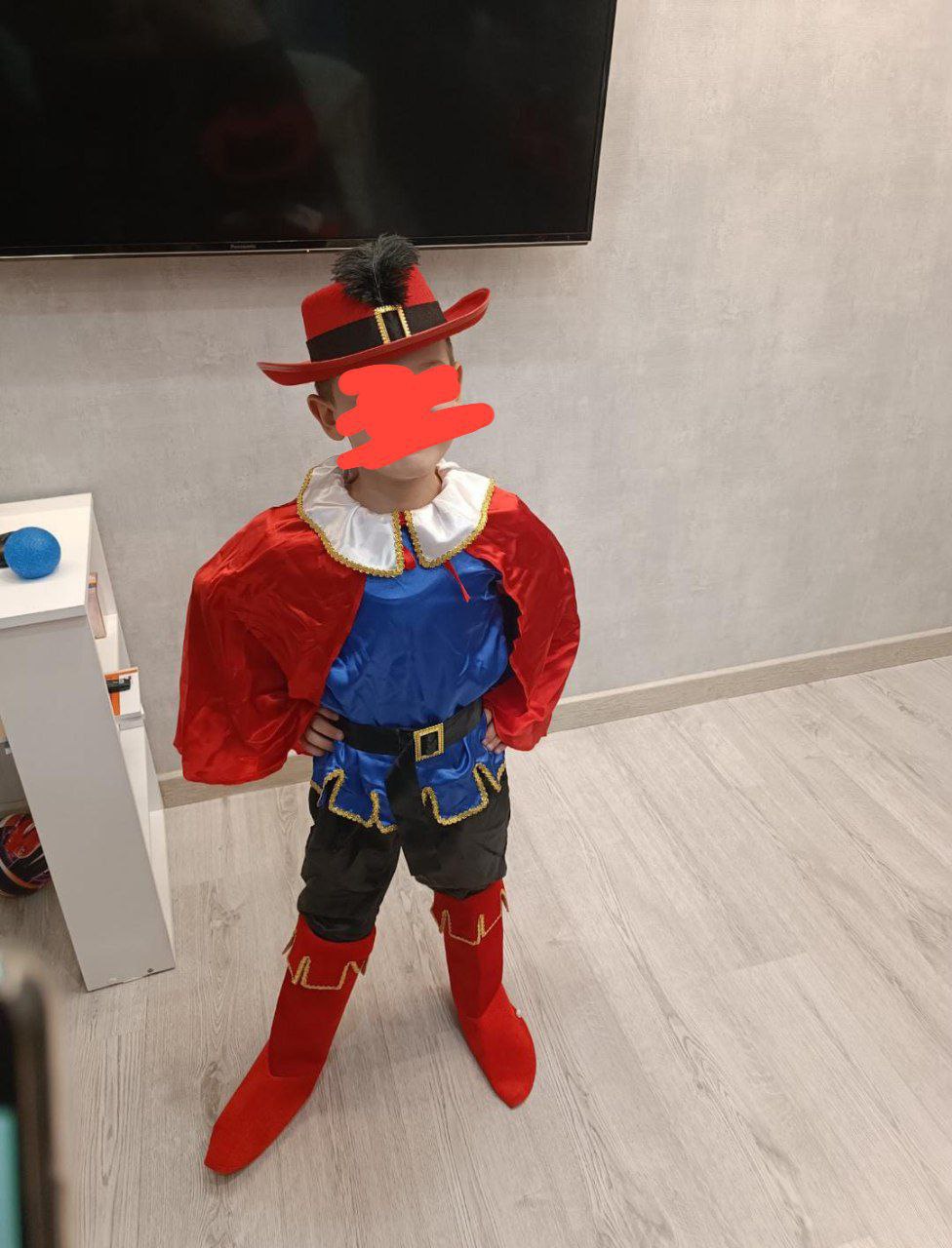 Продам костюм - Одежда в Владивосток