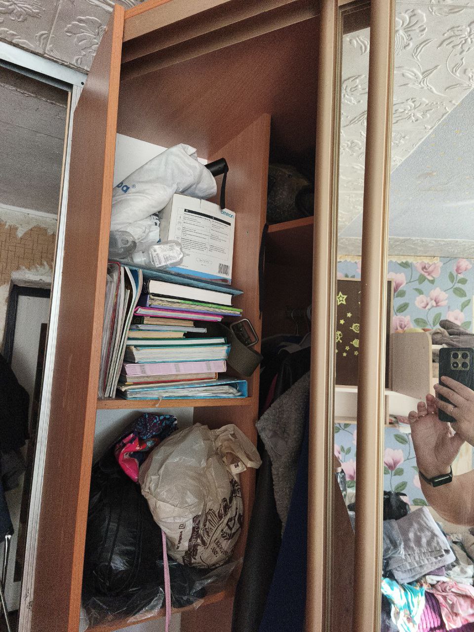 Продам шкаф купе угловой - частное объявление в Уссурийск