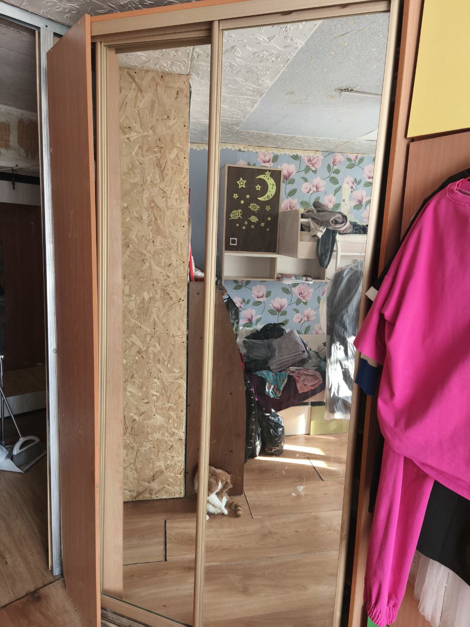 Продам шкаф купе угловой - Для дома и дачи в Уссурийск - фото 7