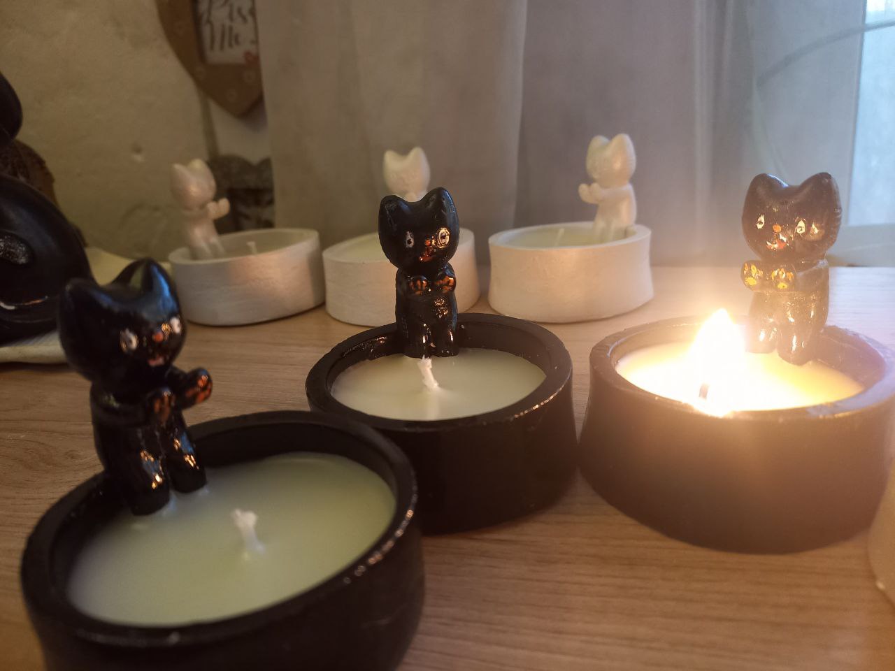 Свеча Котик греет лапки - Хобби и отдых в Владивосток