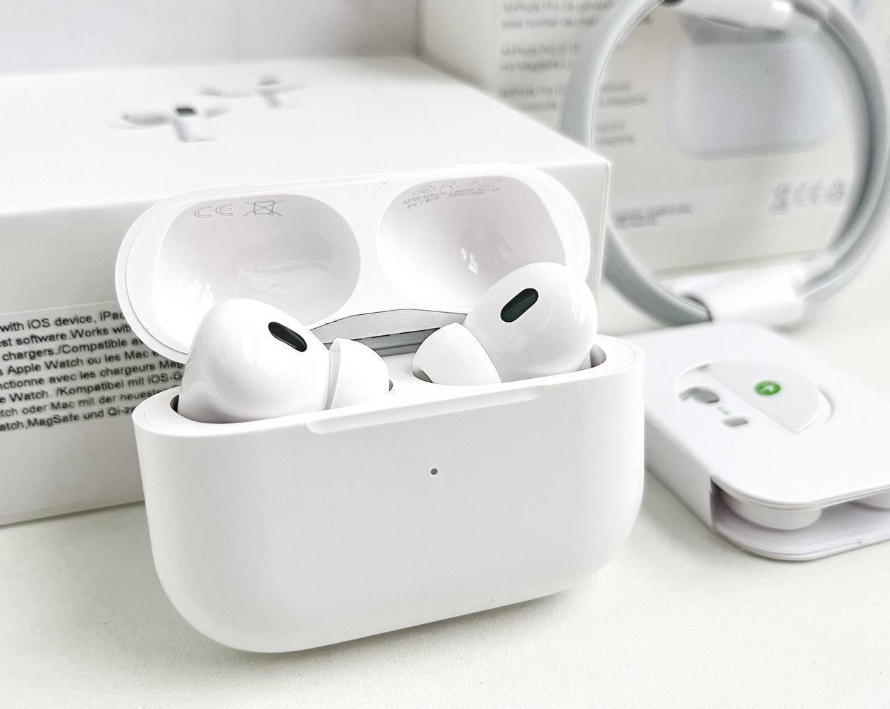 Продажа наушников AirPods PRO 2 и часов Apple Watch Ultra - частное объявление в Люберцы, Некрасовка