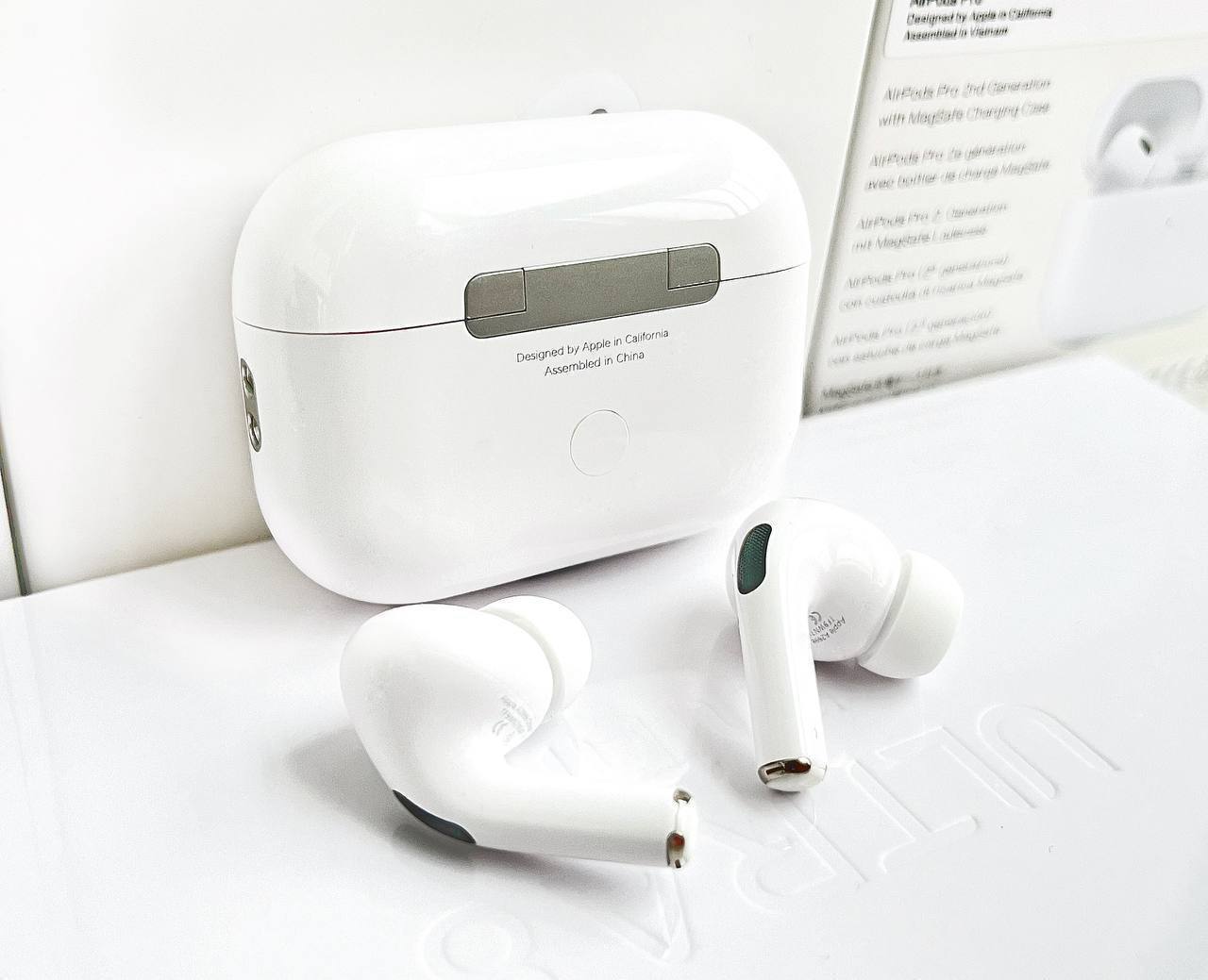 Продажа наушников AirPods PRO 2 и часов Apple Watch Ultra - Электроника в Люберцы, Некрасовка - фото 2