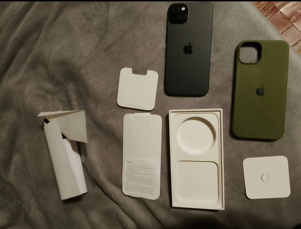 Продажа iPhone 15 Plus 128GB - Электроника в Москва - фото 3