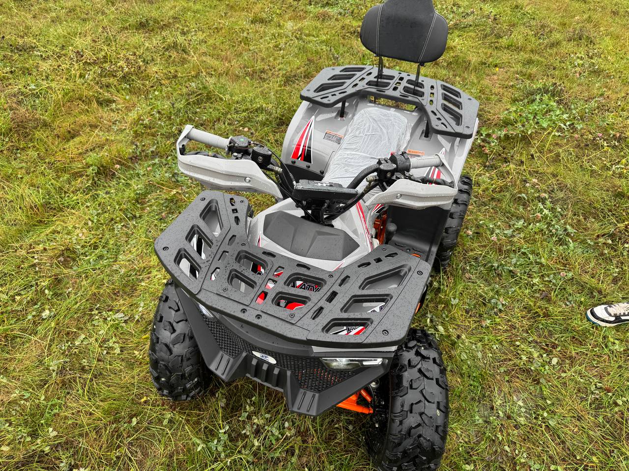 Продам квадроциклы - Авто в Москва