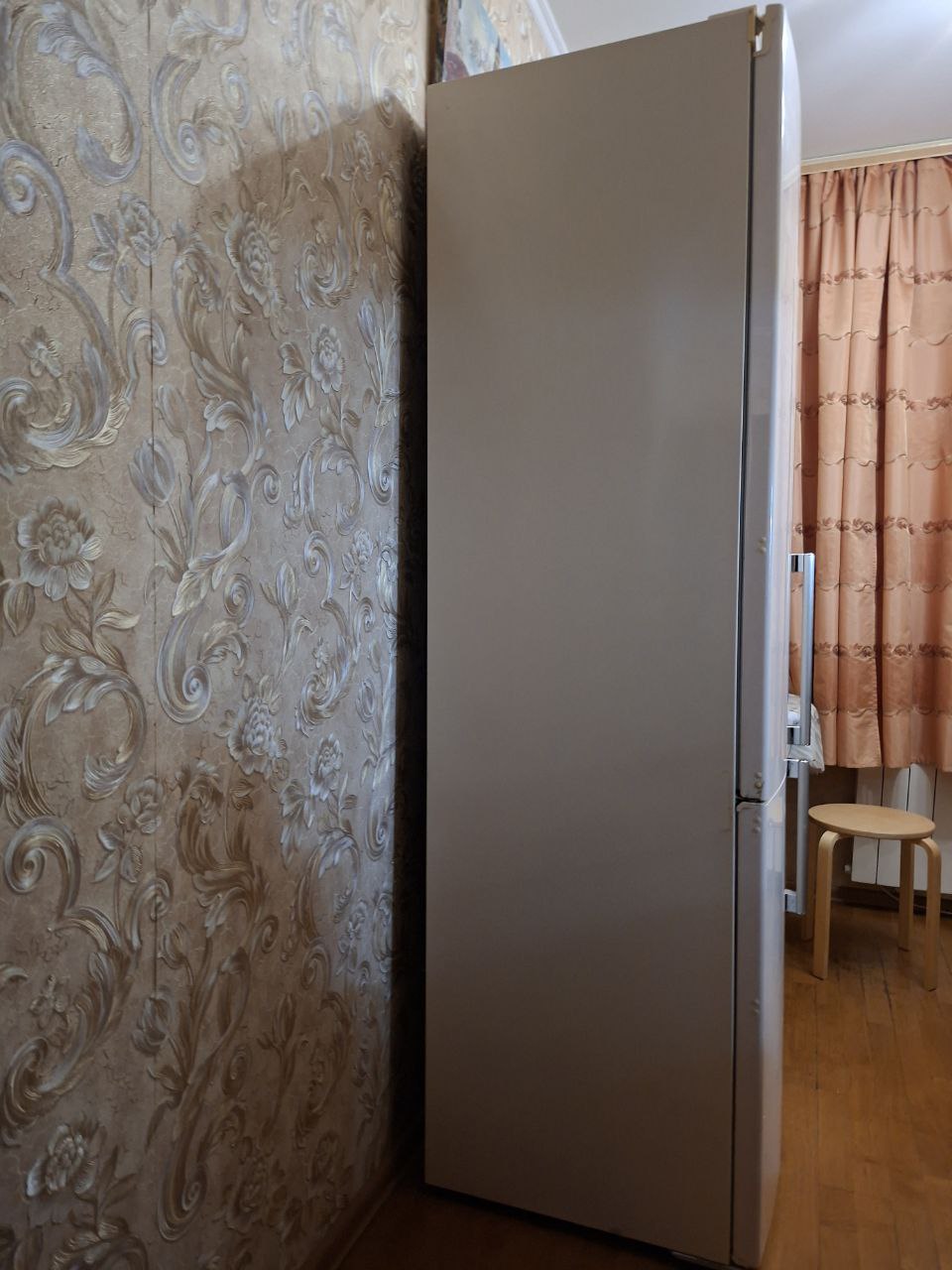 Продажа холодильника - Для дома и дачи в Подольск