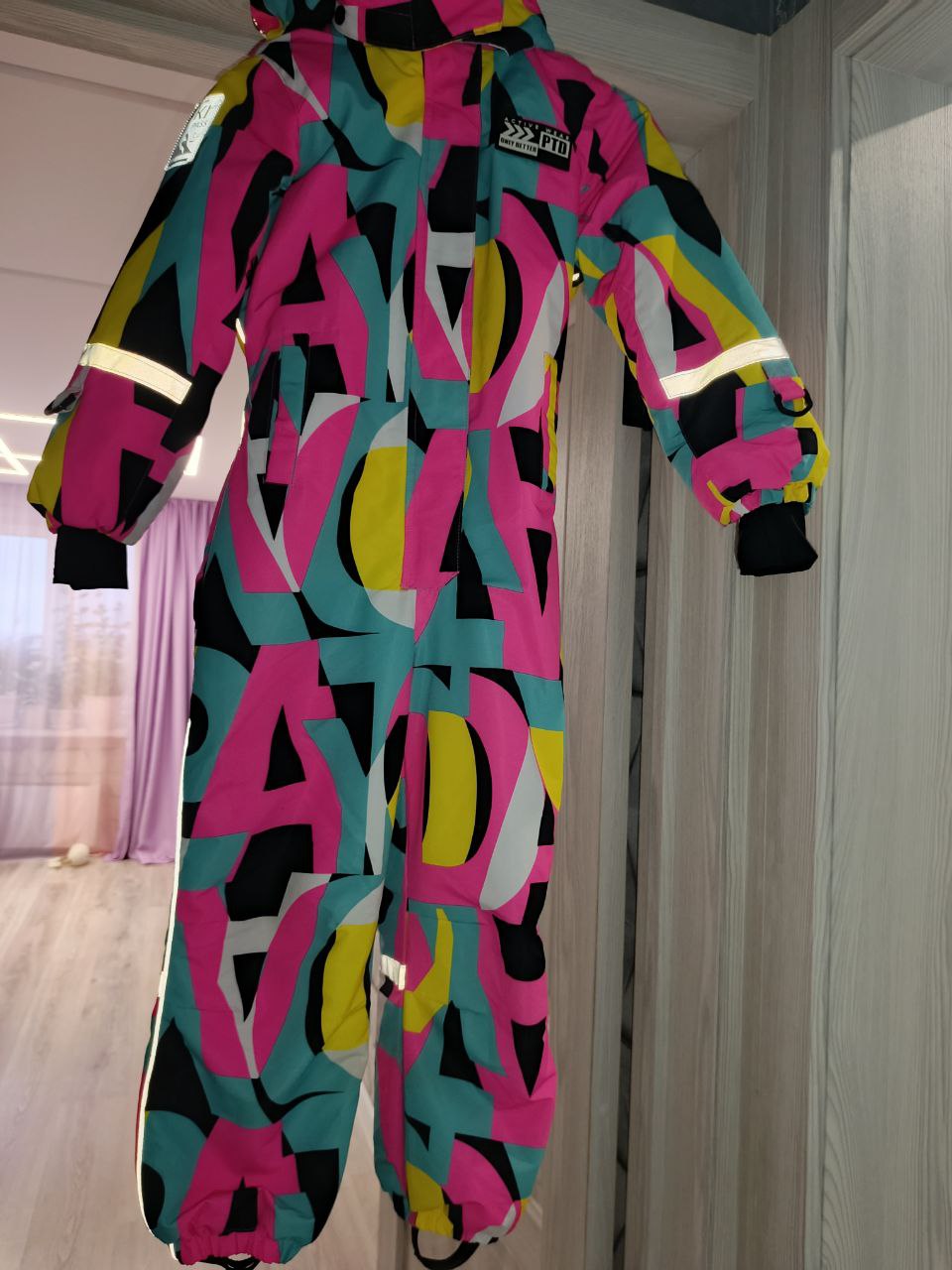 Зимний комбинезон мембранный 122+6 см - частное объявление в Подольск