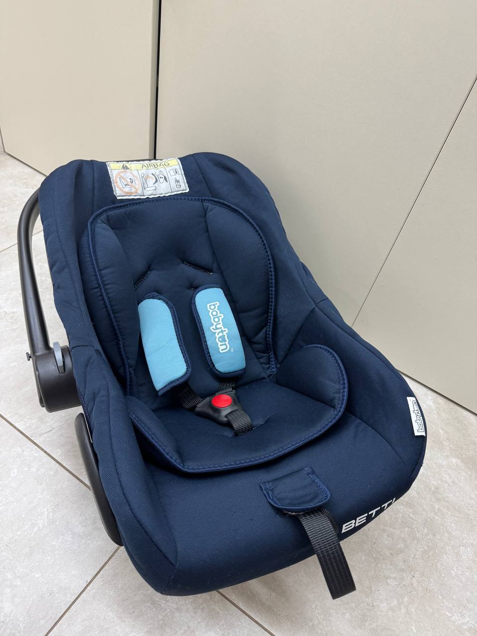 Автолюлька-переноска с 0 - частное объявление в Астрахань