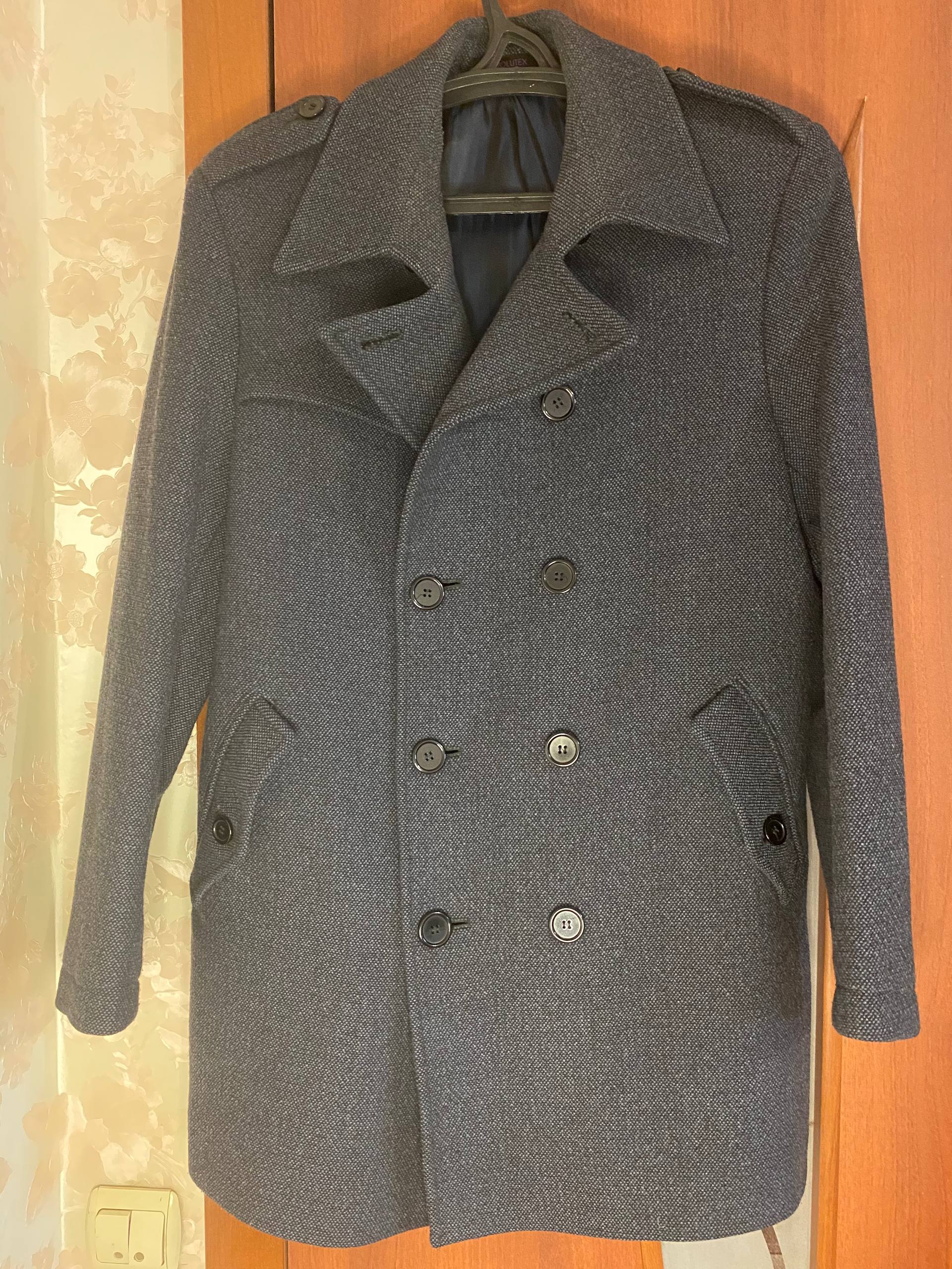 Пальто размер 48-50 - частное объявление в Астрахань