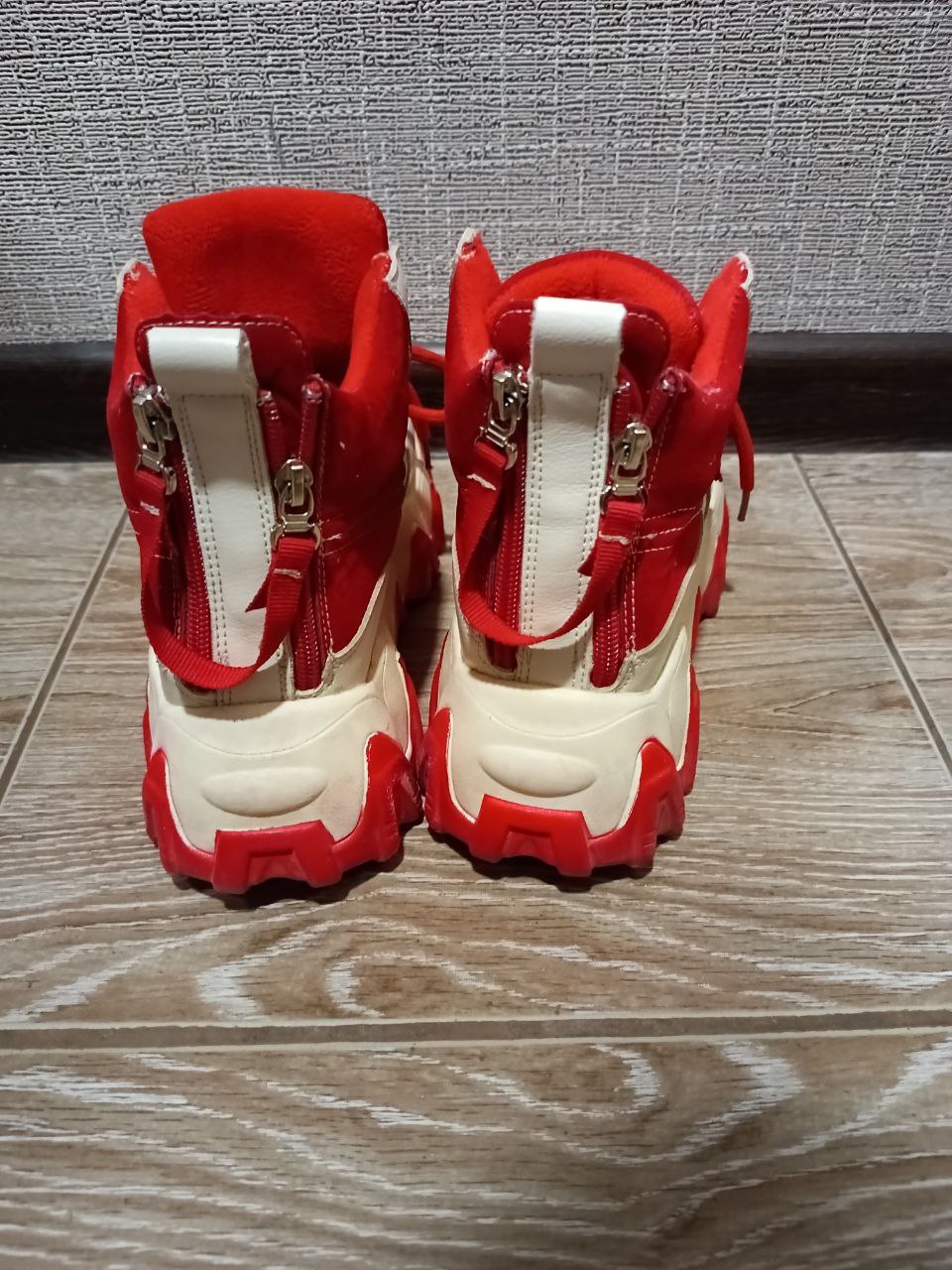 Продажа одежды размер 36 - Одежда в Астрахань