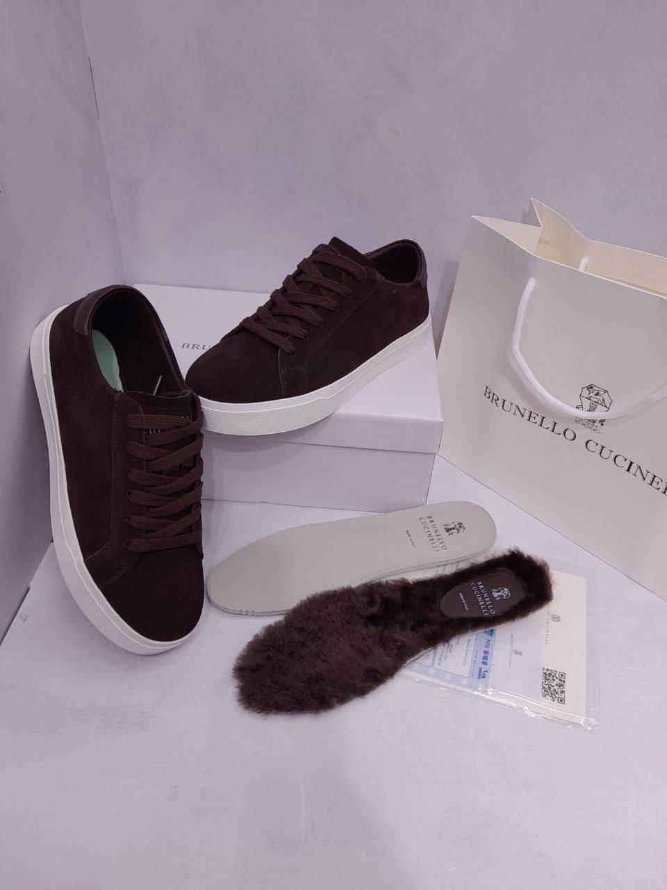 Продажа обуви - Одежда в Балашиха