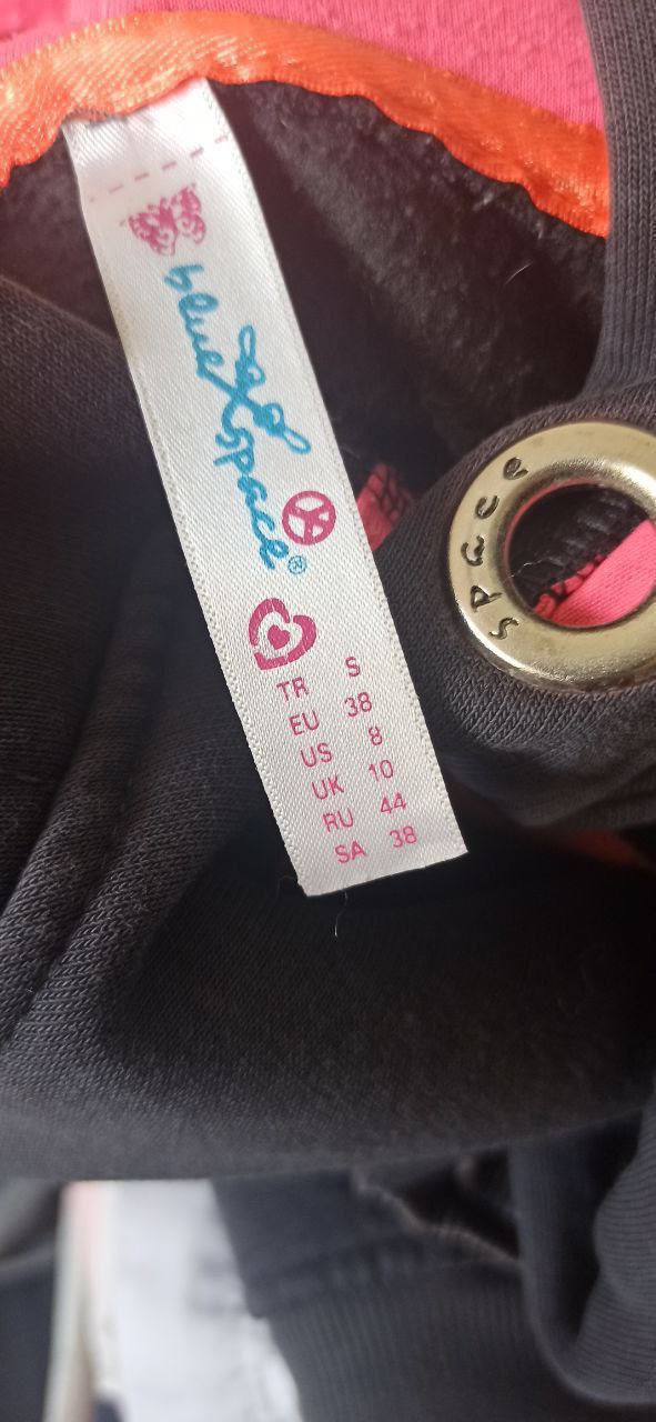 Толстовка с капюшоном для девочки-подростка - частное объявление в Мытищи, Королёв