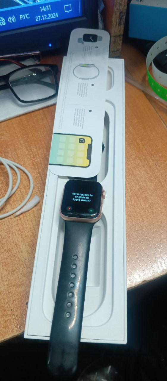 Apple Watch Series 4 - Электроника в Королёв - фото 2