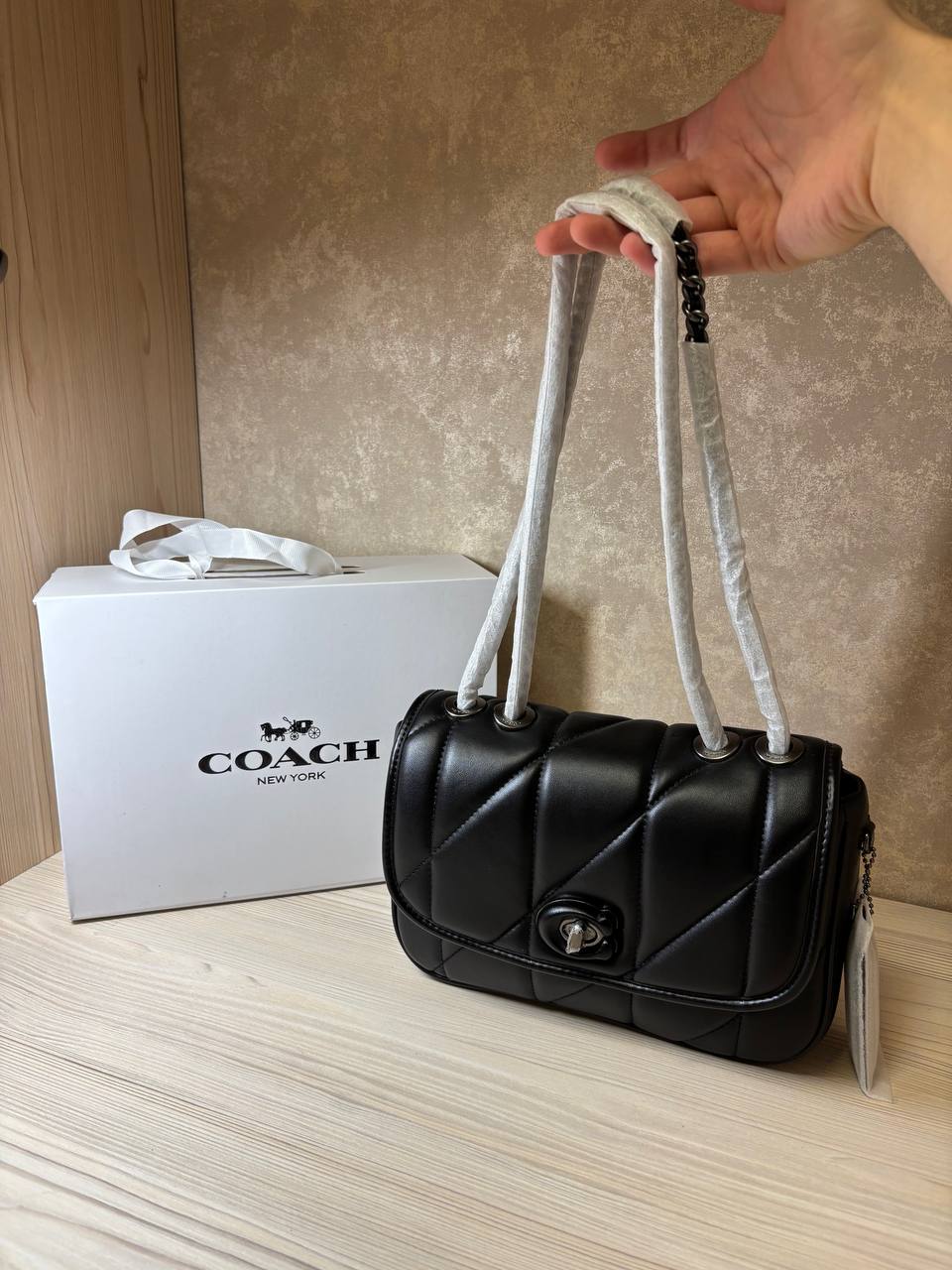 Женская сумка Coach черного цвета - частное объявление в Мытищи, Королёв