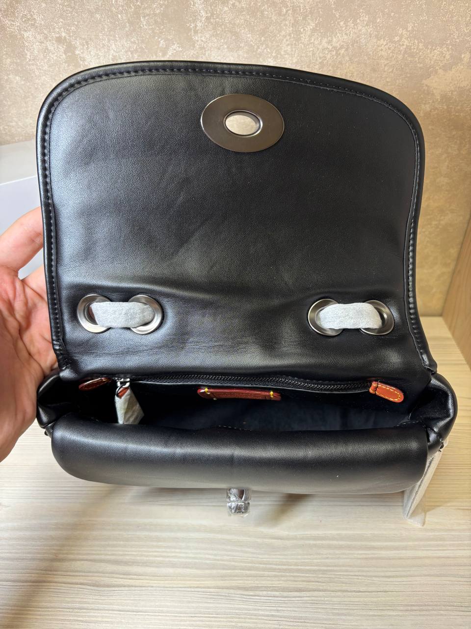 Женская сумка Coach черного цвета - Одежда в Мытищи, Королёв - фото 3