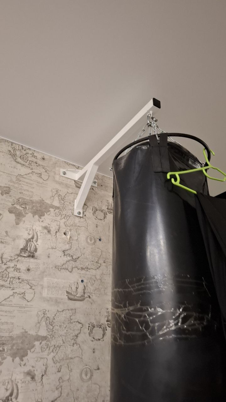 Продаётся боксерская груша с креплением на стену - Хобби и отдых в Тольятти - фото 2