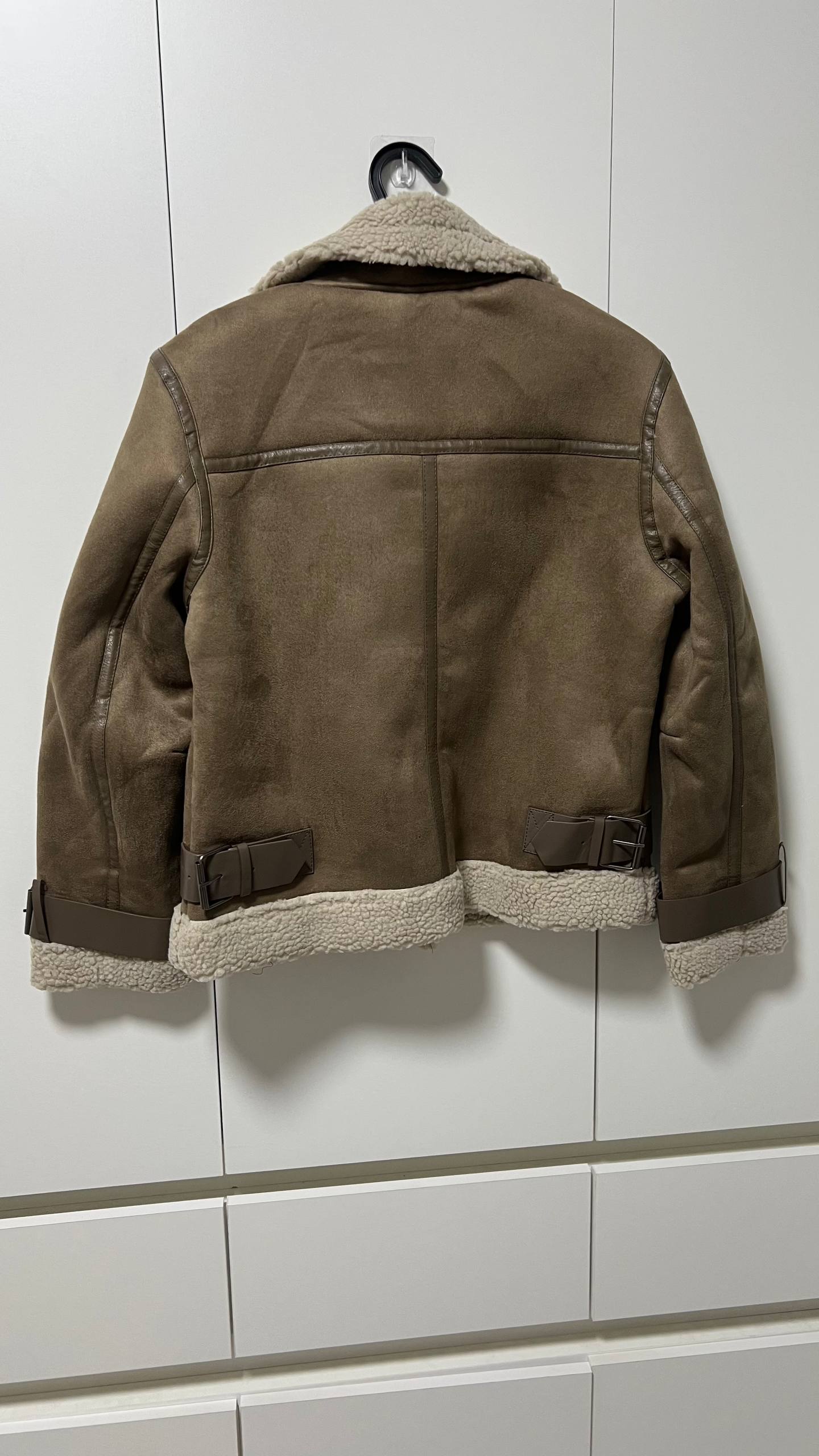 Трендовая женская дубленка - Одежда в Долгопрудный - фото 4