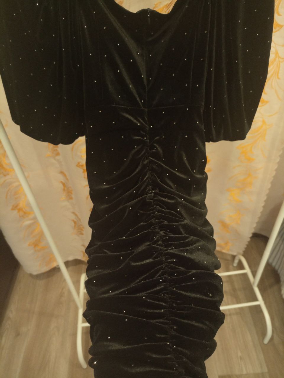 Шикарное бархатное платье со стразами - Одежда в Владивосток