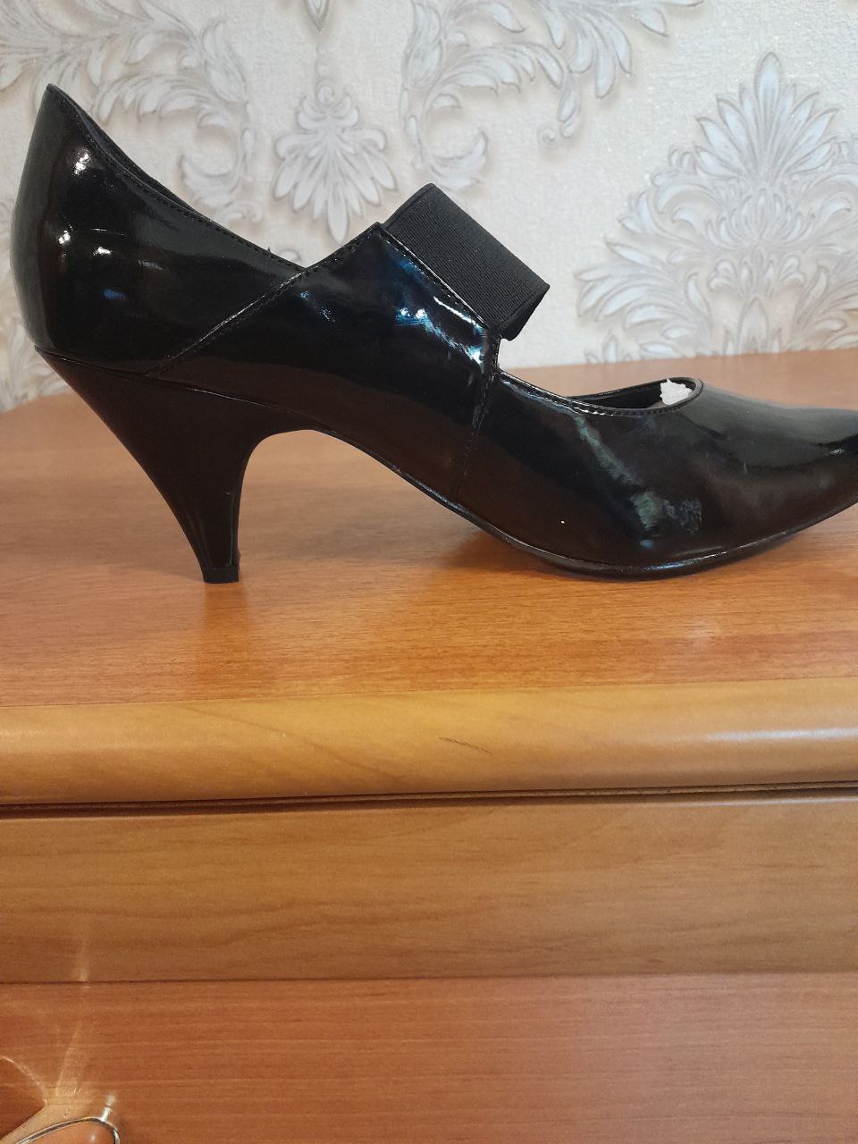 Цветок кливия и туфли новые - Хобби и отдых в Подольск - фото 5