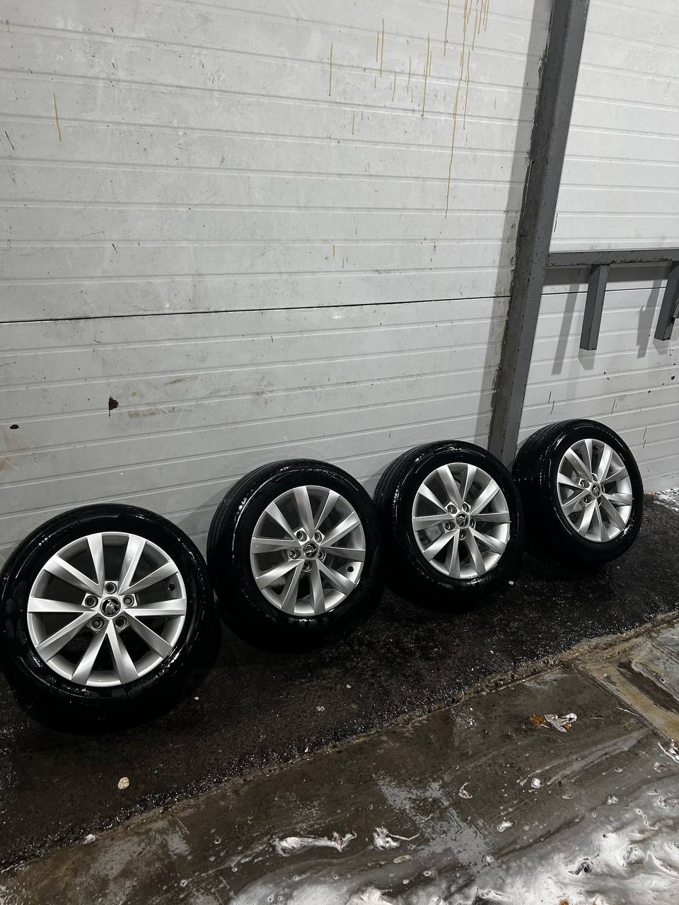 Продам диски с резиной 205/55/R16 - Авто в Химки