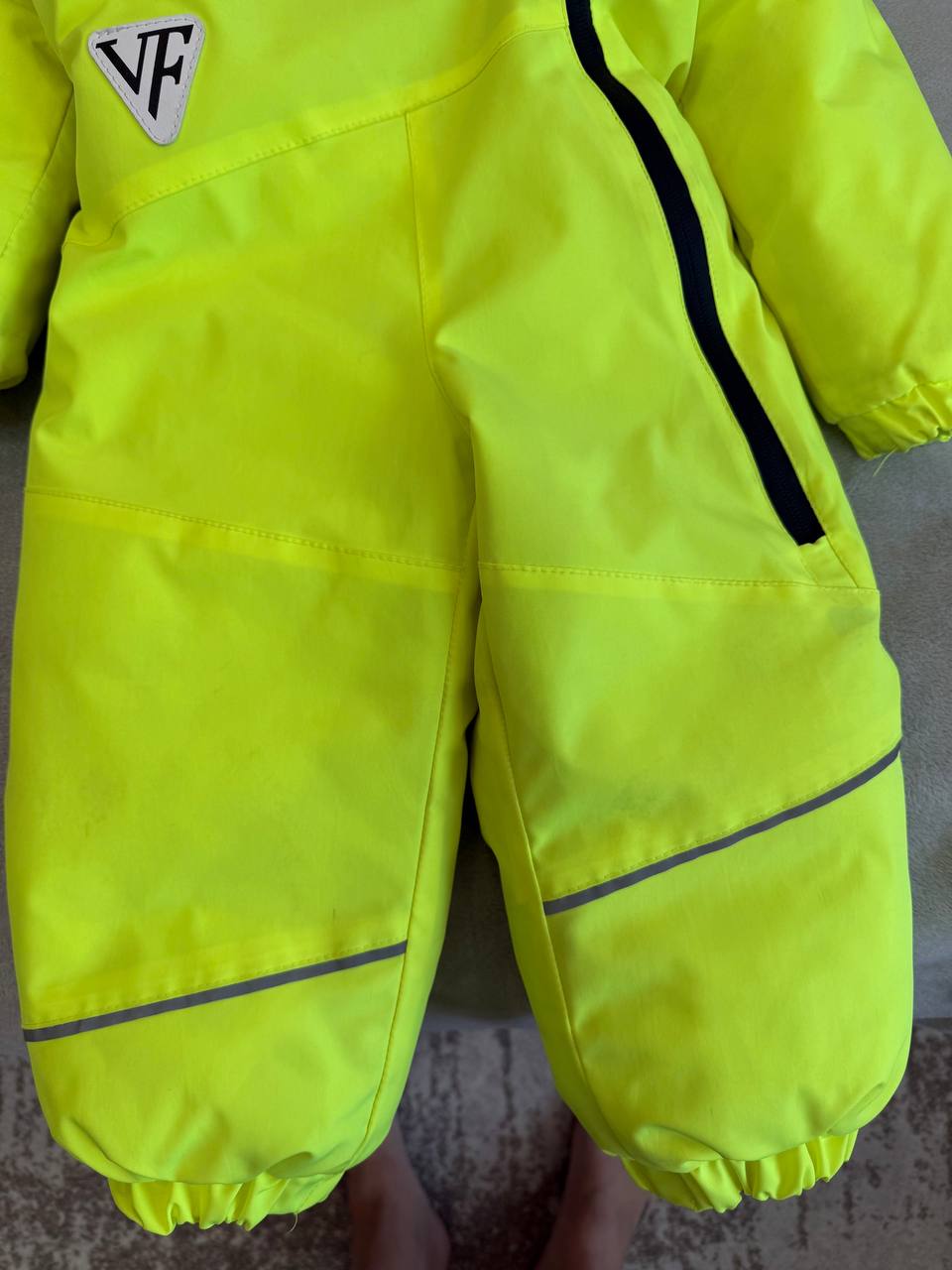 Продам зимний комбинезон 74/80 - Товары для детей в Красногорск