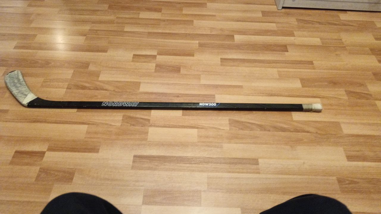 Клюшка хокейная новая - Хобби и отдых в Красногорск